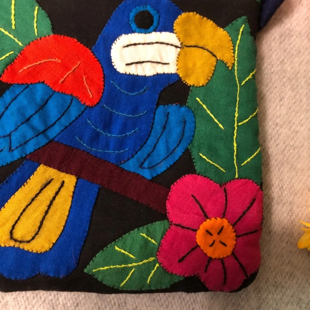 NWOT - Parrot Appliquéd Mini Bag_4